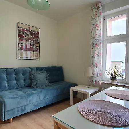 Apartmán Studio W Centrum - Bohaterow Monte Cassino 42 *